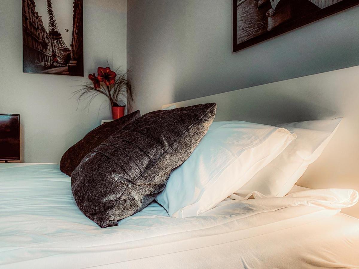 Apartment Next To Wawel Castle, Vistula River & Old Town Cracow Krakau Exterior foto